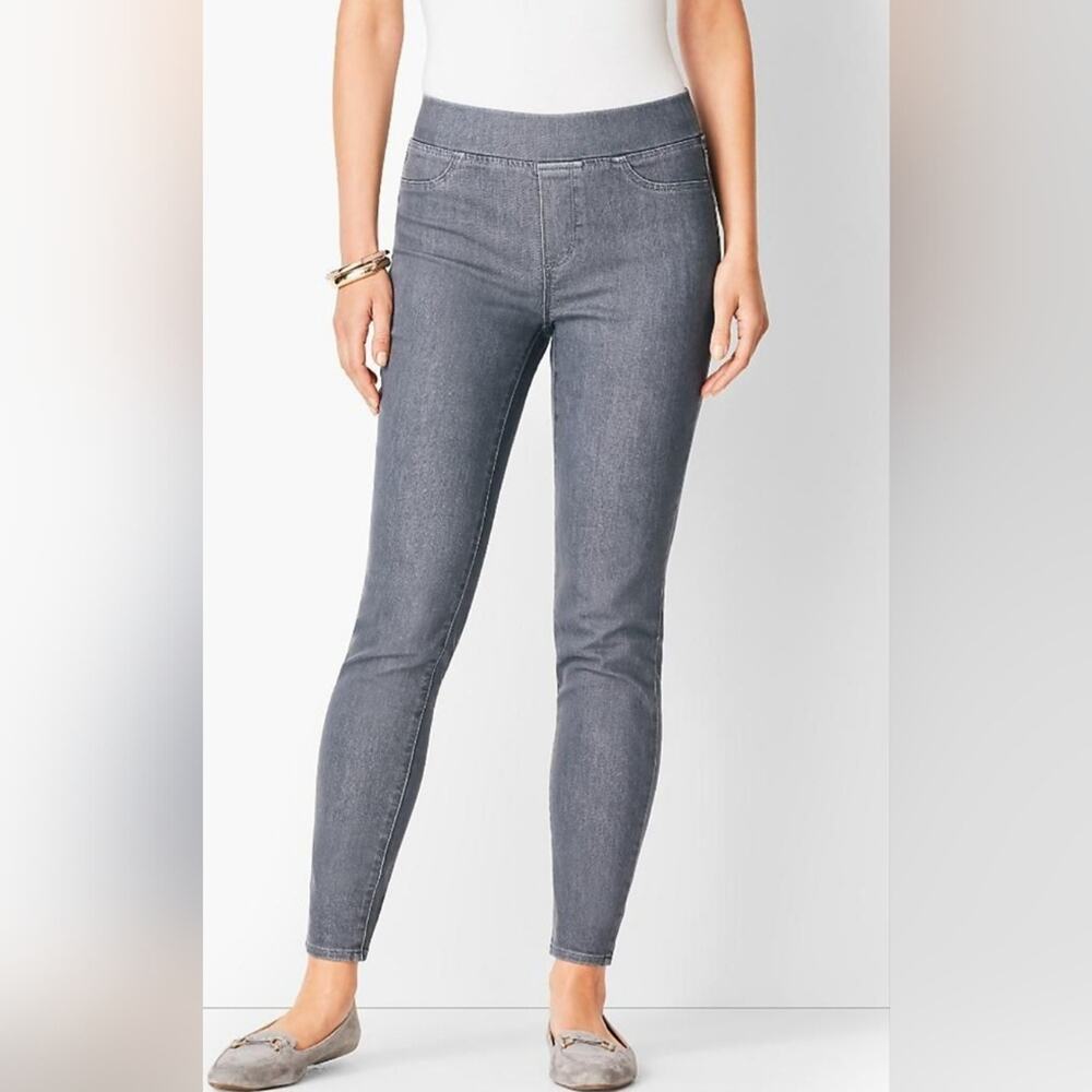 Chicos Elegant Gray Skinny Pull On Jeans/jeggings for Women NWT Sz. 1(8) #1924